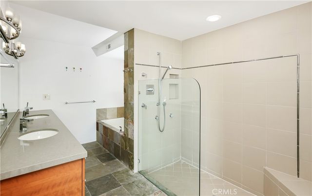 599 Alta Vista, Laguna Beach, CA 92651