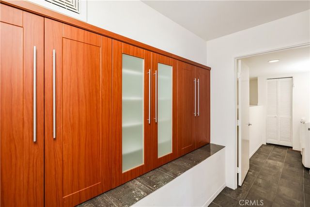 599 Alta Vista, Laguna Beach, CA 92651