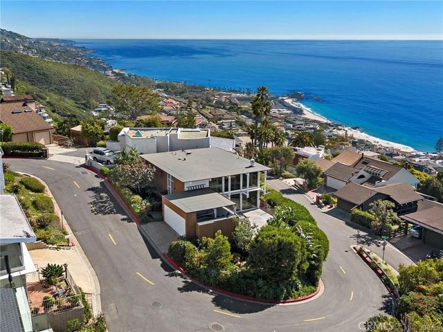 599 Alta Vista, Laguna Beach, CA 92651