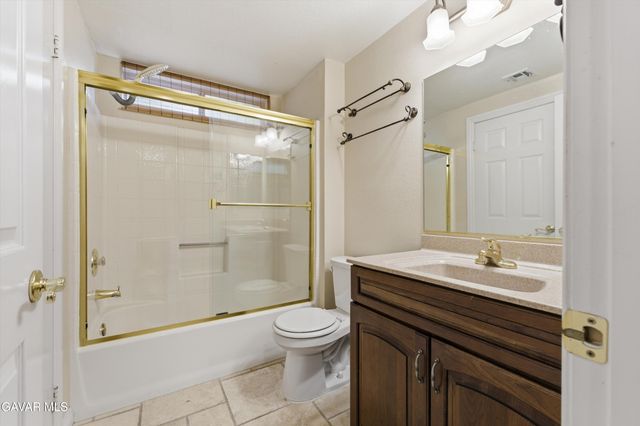 5752 Fox Court, Lancaster, CA 93536