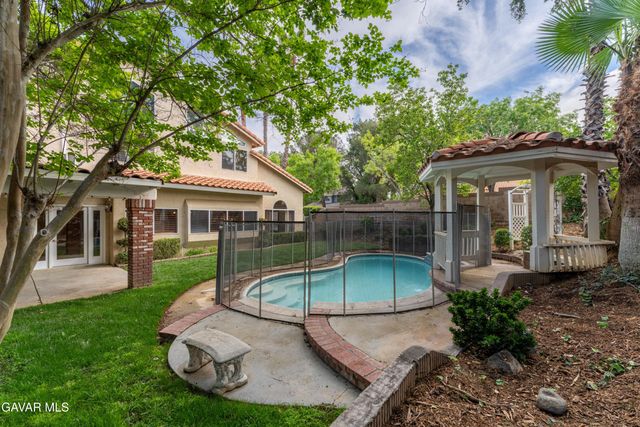 5752 Fox Court, Lancaster, CA 93536