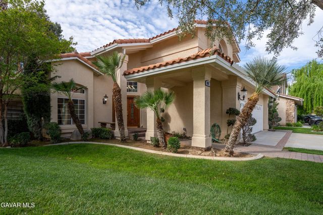 5752 Fox Court, Lancaster, CA 93536