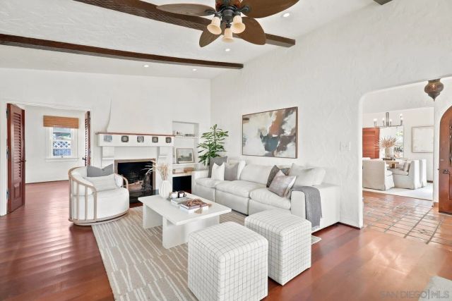 2521 Collier Ave, San Diego, CA 92116