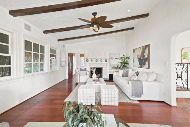 2521 Collier Ave, San Diego, CA 92116
