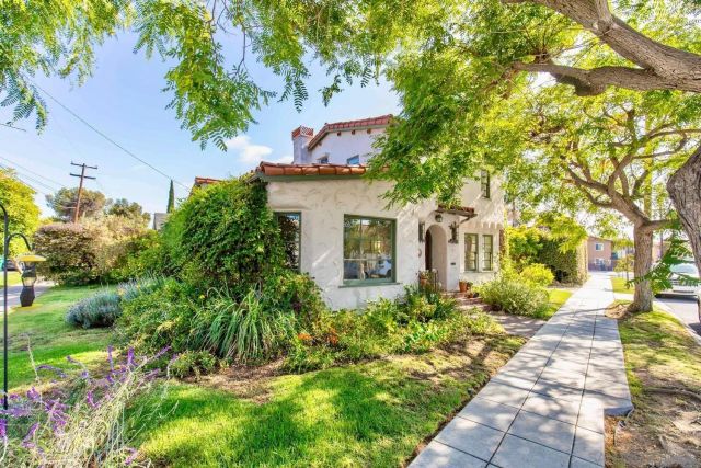 2521 Collier Ave, San Diego, CA 92116