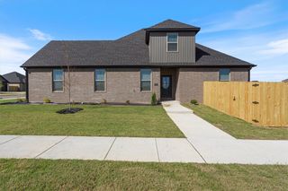 6900 SW High Meadow Boulevard, Bentonville, AR 72713