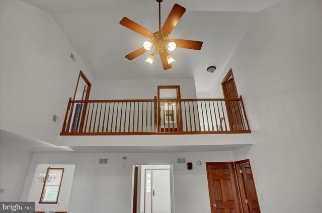 6551 GUITNER RD, Greencastle, PA 17225