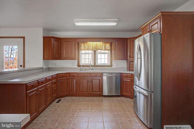 6551 GUITNER RD, Greencastle, PA 17225