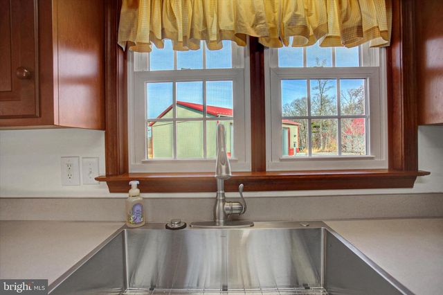 6551 GUITNER RD, Greencastle, PA 17225