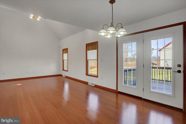 6551 GUITNER RD, Greencastle, PA 17225