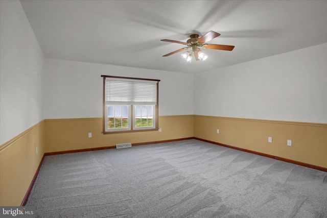 6551 GUITNER RD, Greencastle, PA 17225