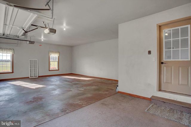 6551 GUITNER RD, Greencastle, PA 17225