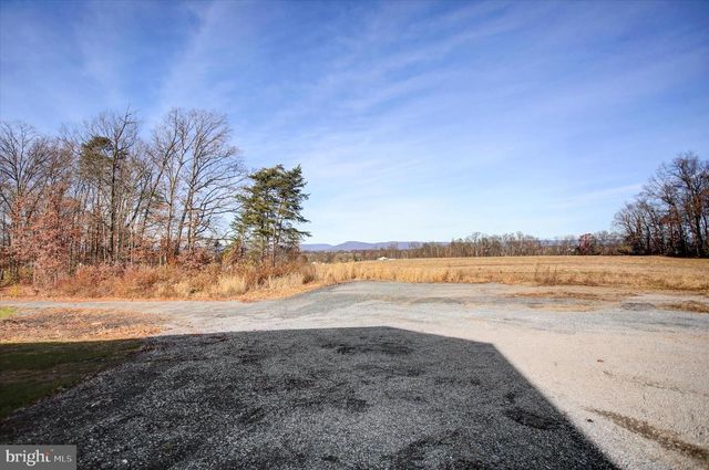 6551 GUITNER RD, Greencastle, PA 17225