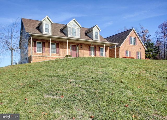 6551 GUITNER RD, Greencastle, PA 17225