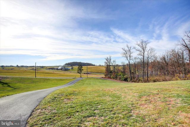 6551 GUITNER RD, Greencastle, PA 17225