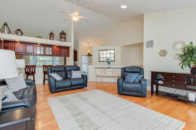 1 Guernsey Drive, Atkinson, NH 03811