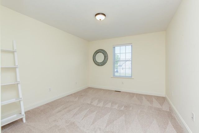 1 Guernsey Drive, Atkinson, NH 03811