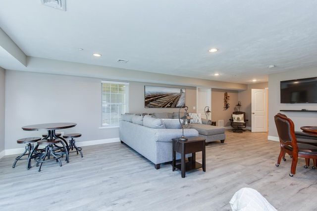 1 Guernsey Drive, Atkinson, NH 03811