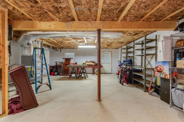 1 Guernsey Drive, Atkinson, NH 03811
