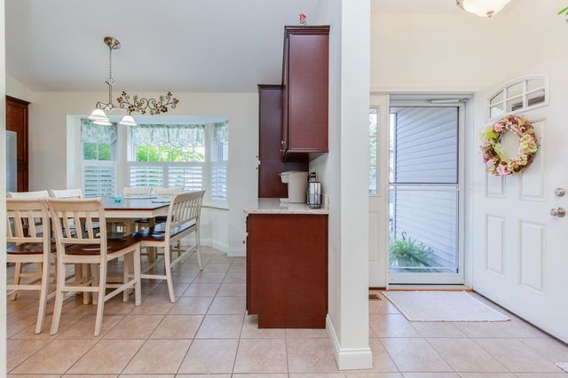 1 Guernsey Drive, Atkinson, NH 03811