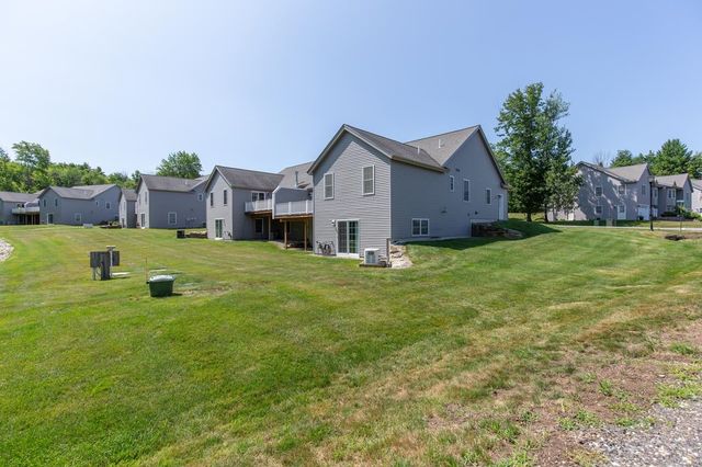 1 Guernsey Drive, Atkinson, NH 03811