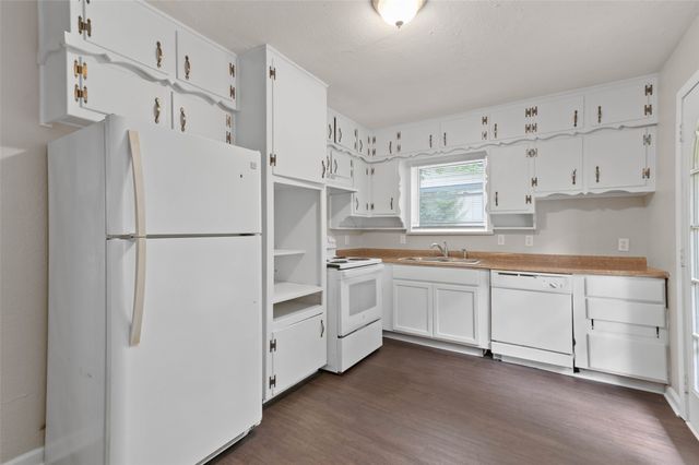 2103 Mercedes Road, Denton, TX 76205