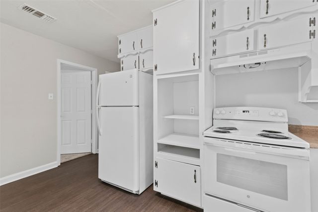 2103 Mercedes Road, Denton, TX 76205