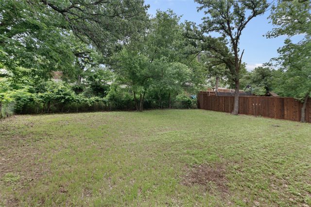 2103 Mercedes Road, Denton, TX 76205