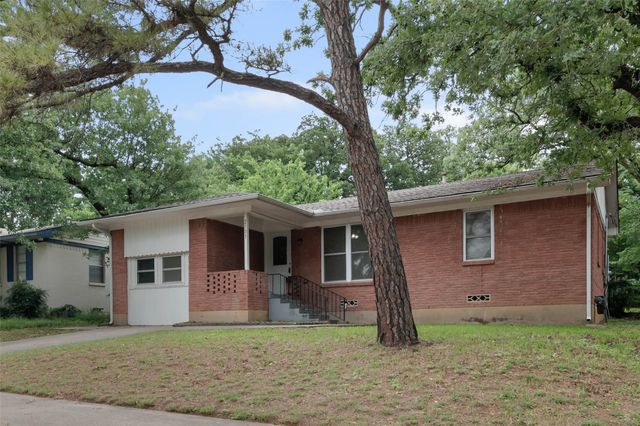 2103 Mercedes Road, Denton, TX 76205