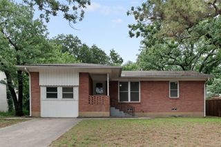 2103 Mercedes Road, Denton, TX 76205
