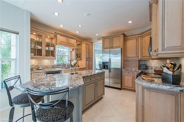 26850 Wedgewood DR 202, Bonita Springs, FL 34134