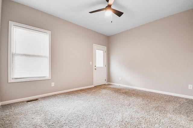 818 Greenwood Avenue, Clarksville, TN 37040