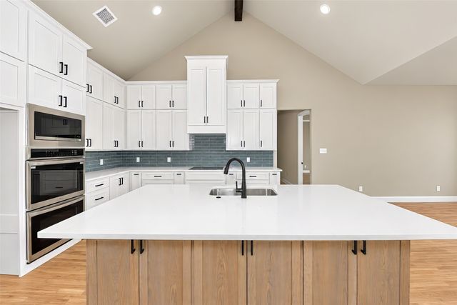 1042 VH Ranch Road, Poolville, TX 76487
