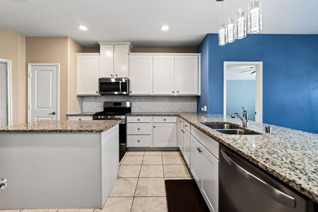 5825 Melville Lane, Forney, TX 75126