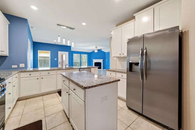 5825 Melville Lane, Forney, TX 75126