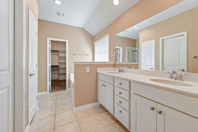 5825 Melville Lane, Forney, TX 75126