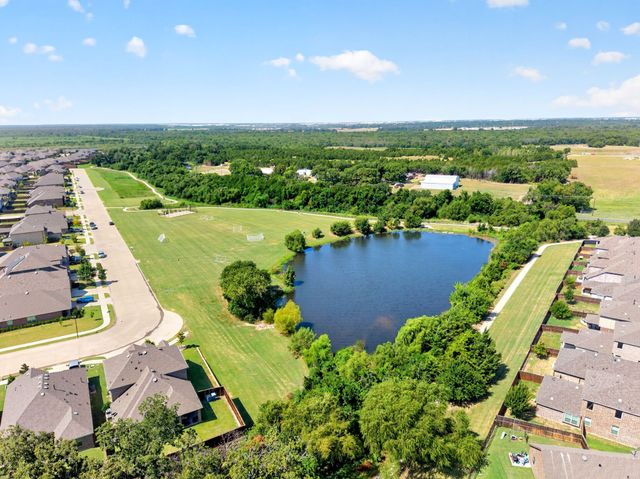 5825 Melville Lane, Forney, TX 75126