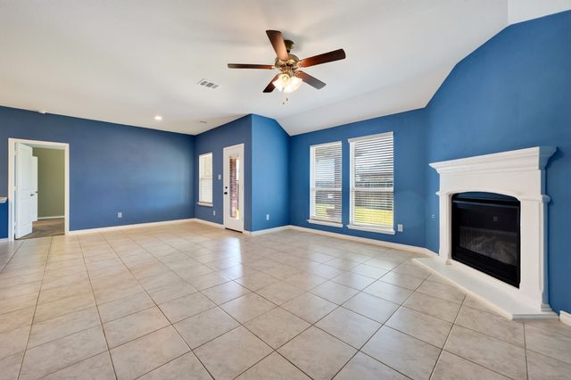 5825 Melville Lane, Forney, TX 75126