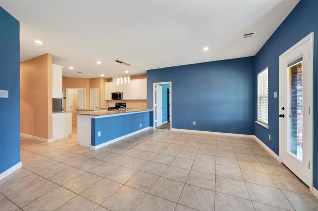 5825 Melville Lane, Forney, TX 75126