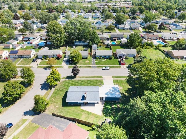 1076 98th Street, Niagara Falls, NY 14304