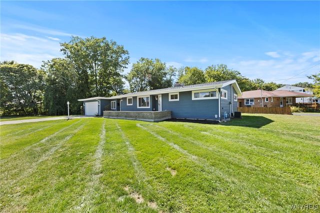 1076 98th Street, Niagara Falls, NY 14304