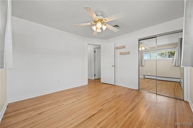 1076 98th Street, Niagara Falls, NY 14304