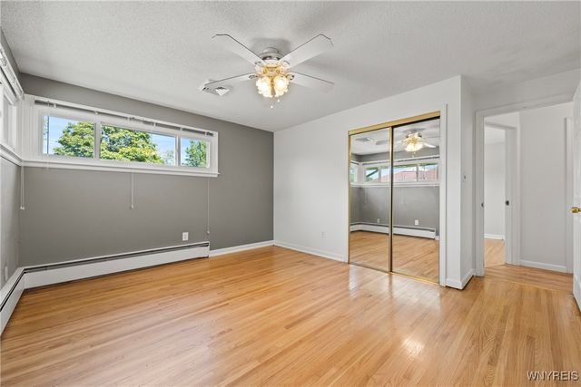 1076 98th Street, Niagara Falls, NY 14304