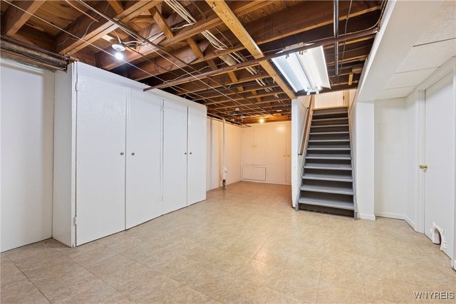 1076 98th Street, Niagara Falls, NY 14304