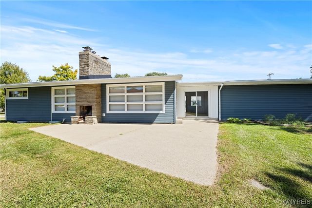 1076 98th Street, Niagara Falls, NY 14304