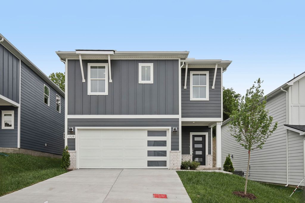 1739 Flora Grv, Hermitage, TN 37076