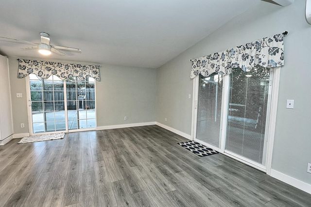 1014 Sunset Dr, Roseville, CA 95678