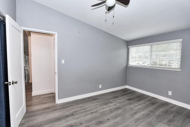 1014 Sunset Dr, Roseville, CA 95678