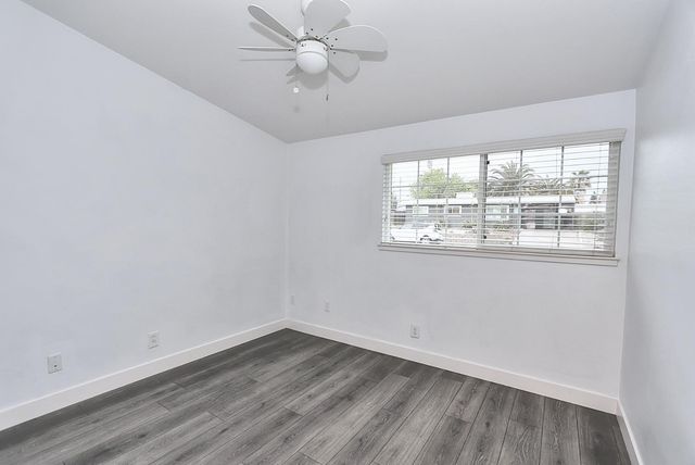 1014 Sunset Dr, Roseville, CA 95678