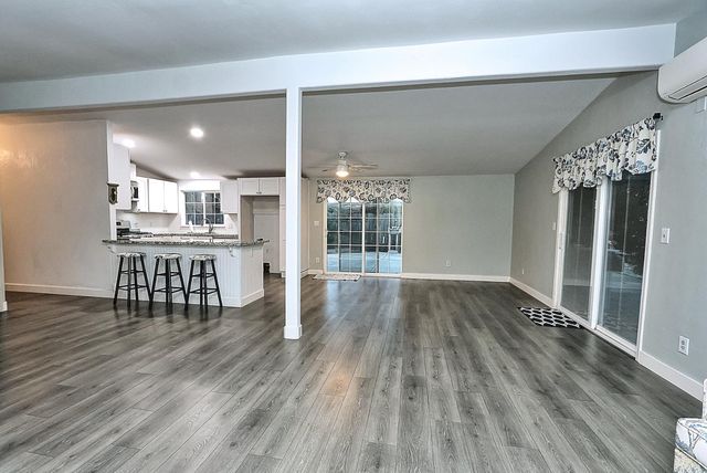 1014 Sunset Dr, Roseville, CA 95678